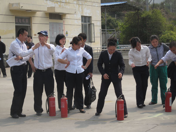 ��Ӯ���ʡ�(�й���)���޹�˾����